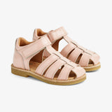 Wheat Footwear Bailey Sandal Patent Sandals 2400 powder 