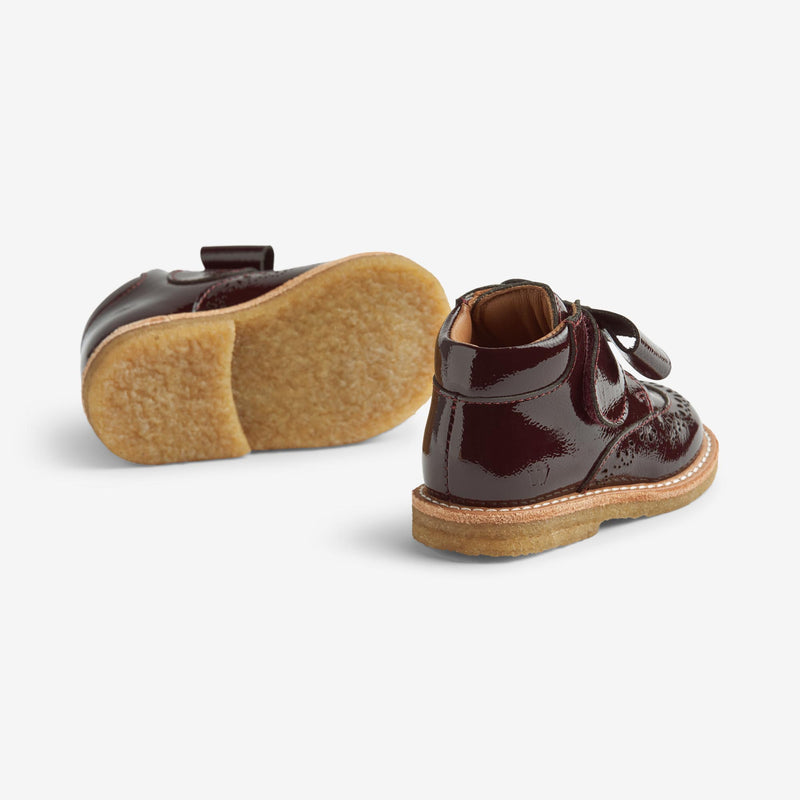 Wheat Footwear Bootie Velcro Bowy Prewalkers 3118 eggplant