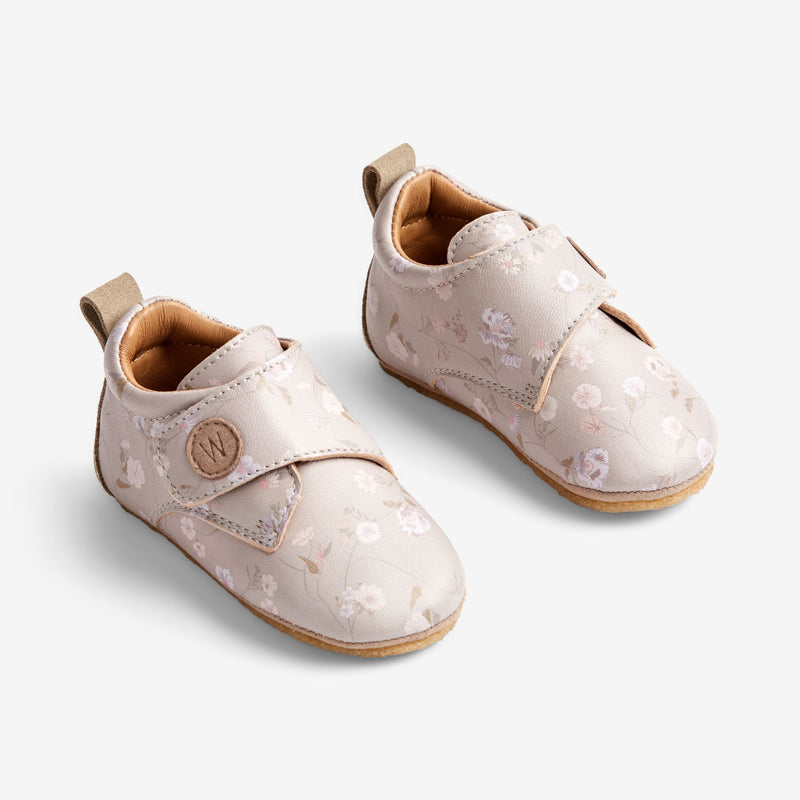 Dakota Print Home Shoe Baby tangled flowers Wheat.eu