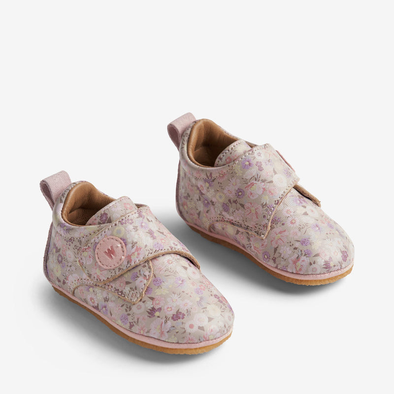 Wheat Footwear Indoor Shoe Dakota Print Indoor Shoes 9014 clam multi flowers