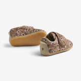 Wheat Footwear Indoor Shoe Sasha Indoor Shoes 1124 caramel anemones