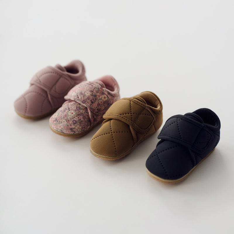Wheat Footwear Indoor Shoe Sasha Indoor Shoes 2598 powder flower meadow