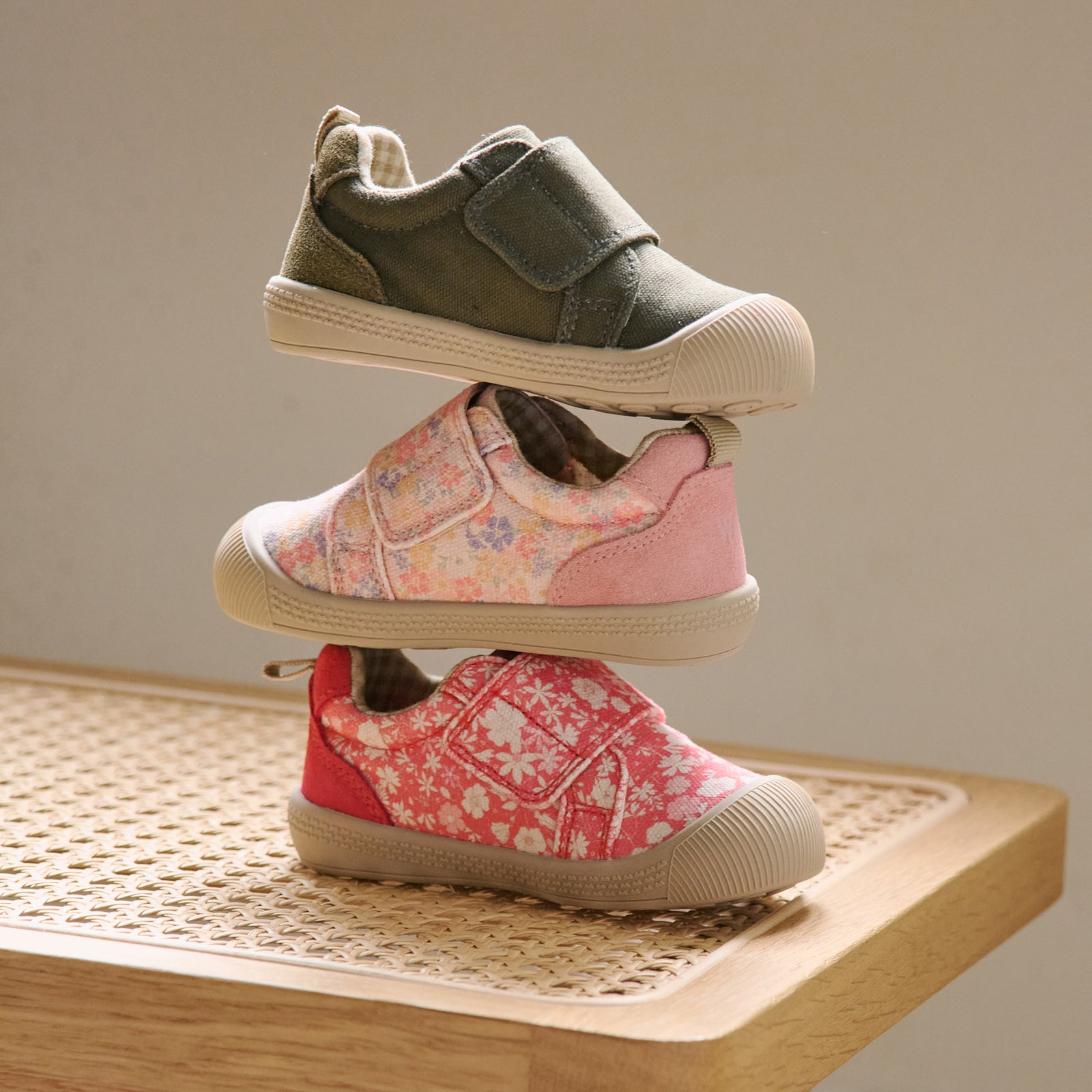 Barefoot Shoes Best Shoes For Newly Walking Babies Barefoot Shoes