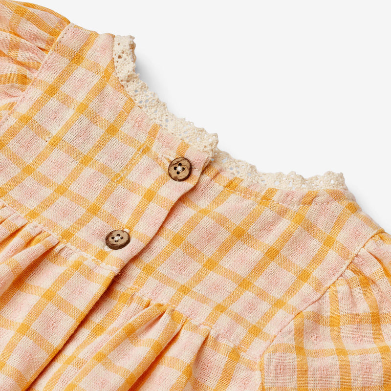 Wheat Main Romper Margit Suit 9448 yellow check