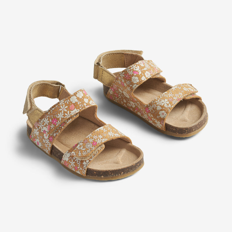 Wheat Footwear Sandal Clara Sandal 9457 gold white flowers