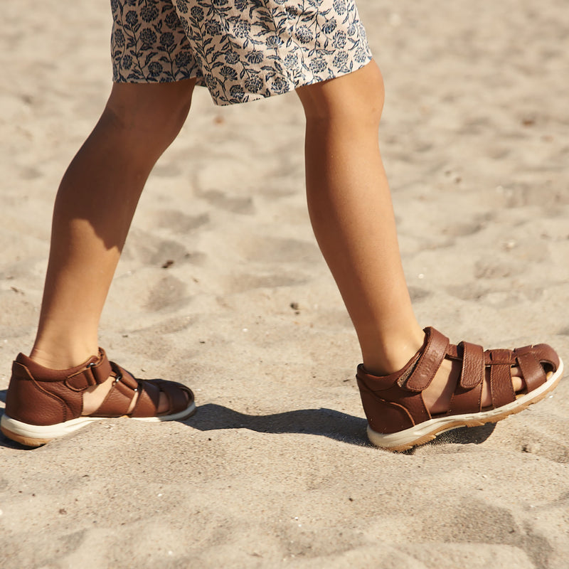 Wheat Footwear Sandal Frei Sandal 9002 cognac