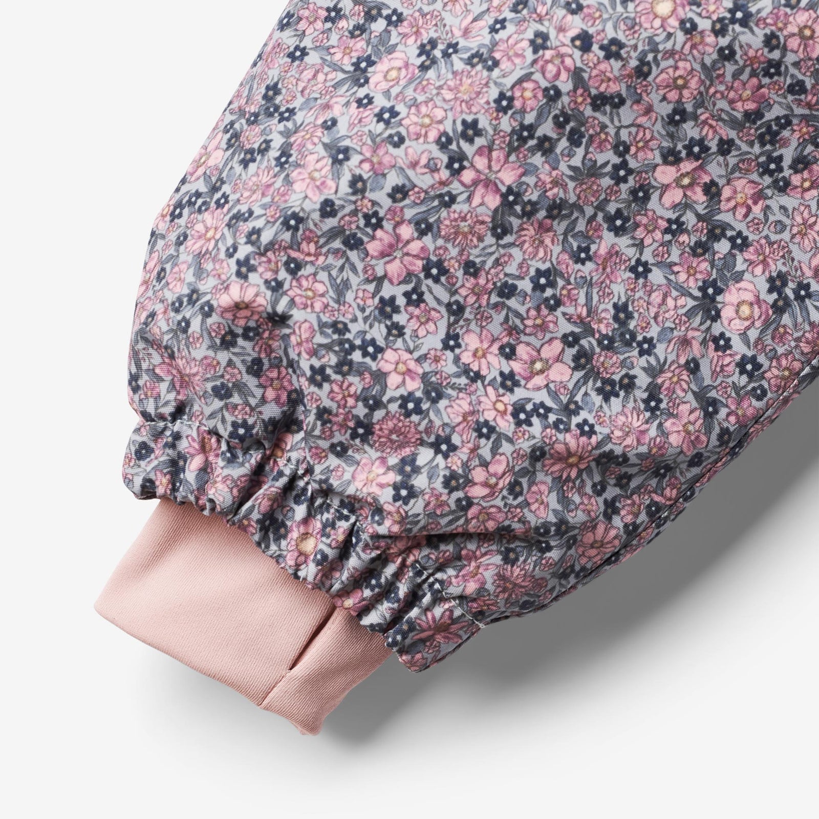 Snowsuit Moe Tech - winter flowers – Wheat.eu Snowsuit Moe Tech - winter flowers – Wheat.eu