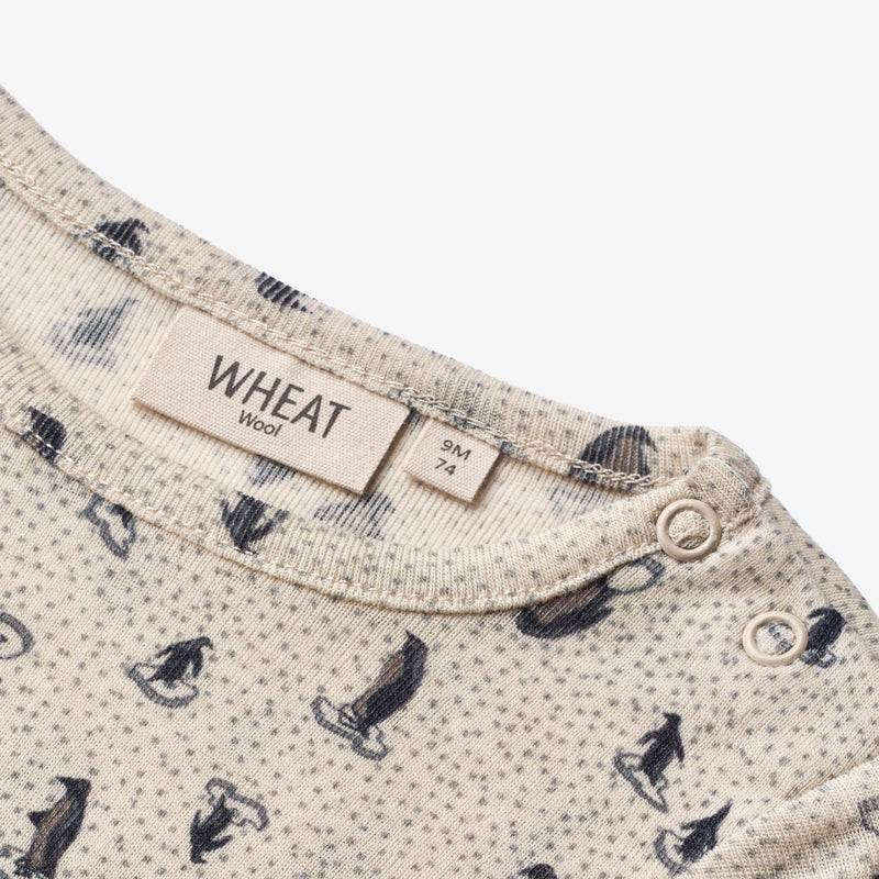 Wheat Wool Wool T-Shirt LS | Baby Jersey Tops and T-Shirts 9512 penguins on ice