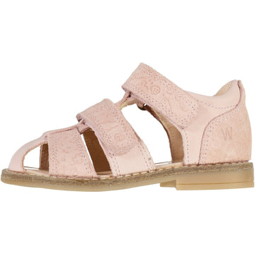 Wheat Footwear Macey closed toe Prewalker Sandals 2025 rose sand